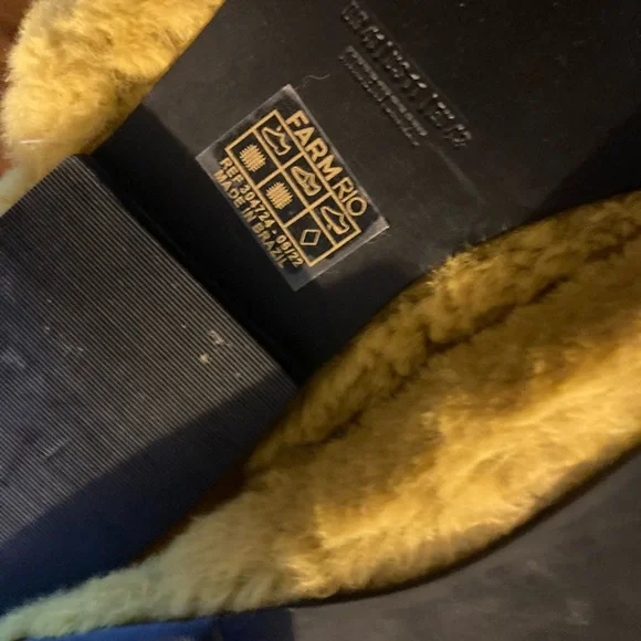 FARM Rio Slippers size 11 - Picture 4 of 5